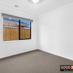 27 Giri Way, WERRIBEE, VIC 3030 AUS