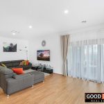 8 Yass Court, MANOR LAKES, VIC 3024 AUS