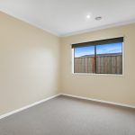 8 Fargo Street, THORNHILL PARK, VIC 3335 AUS