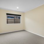 8 Fargo Street, THORNHILL PARK, VIC 3335 AUS