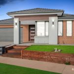 21 RUISLIP AVE, STRATHTULLOH, VIC 3338 AUS