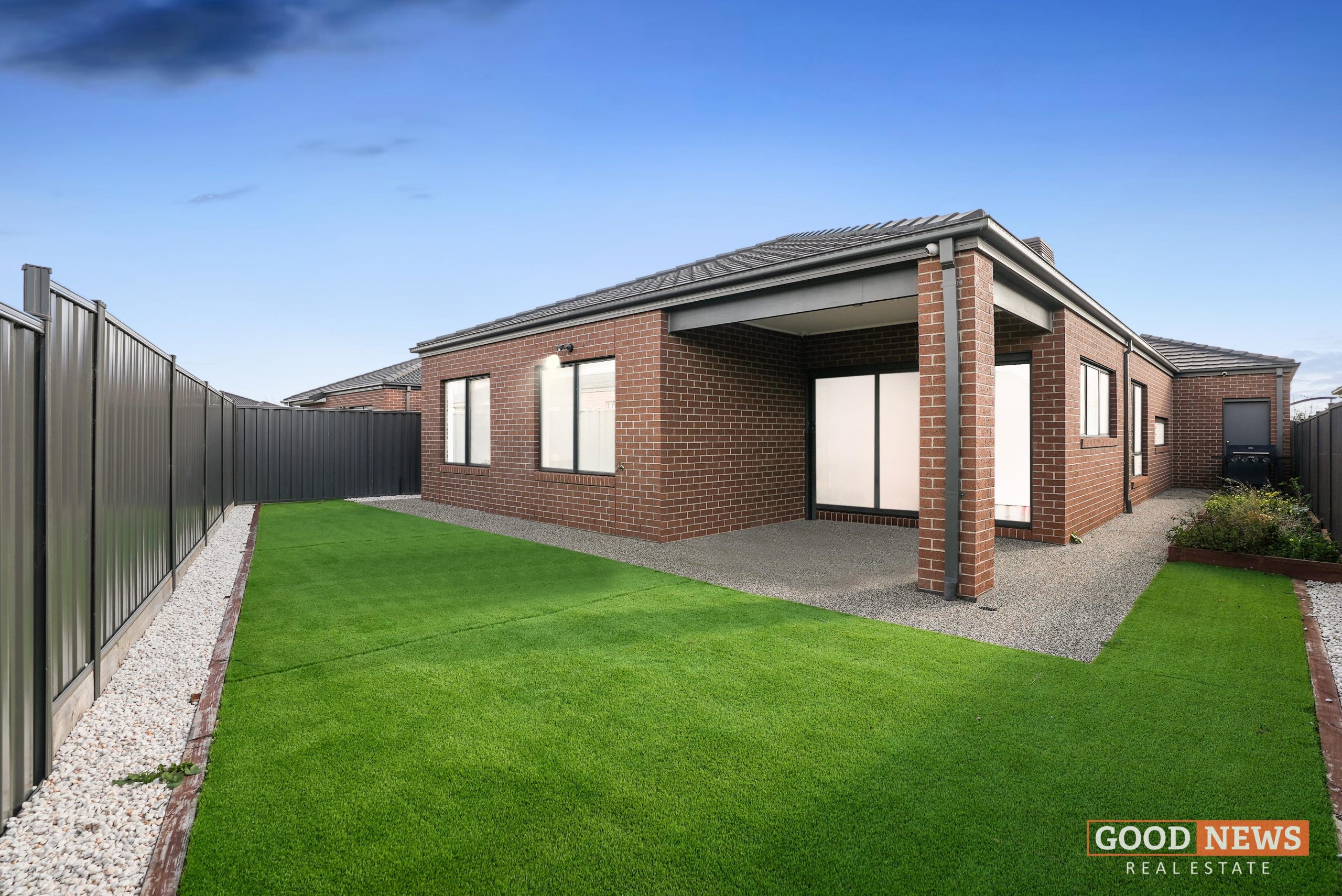 21 RUISLIP AVE, STRATHTULLOH, VIC 3338 AUS