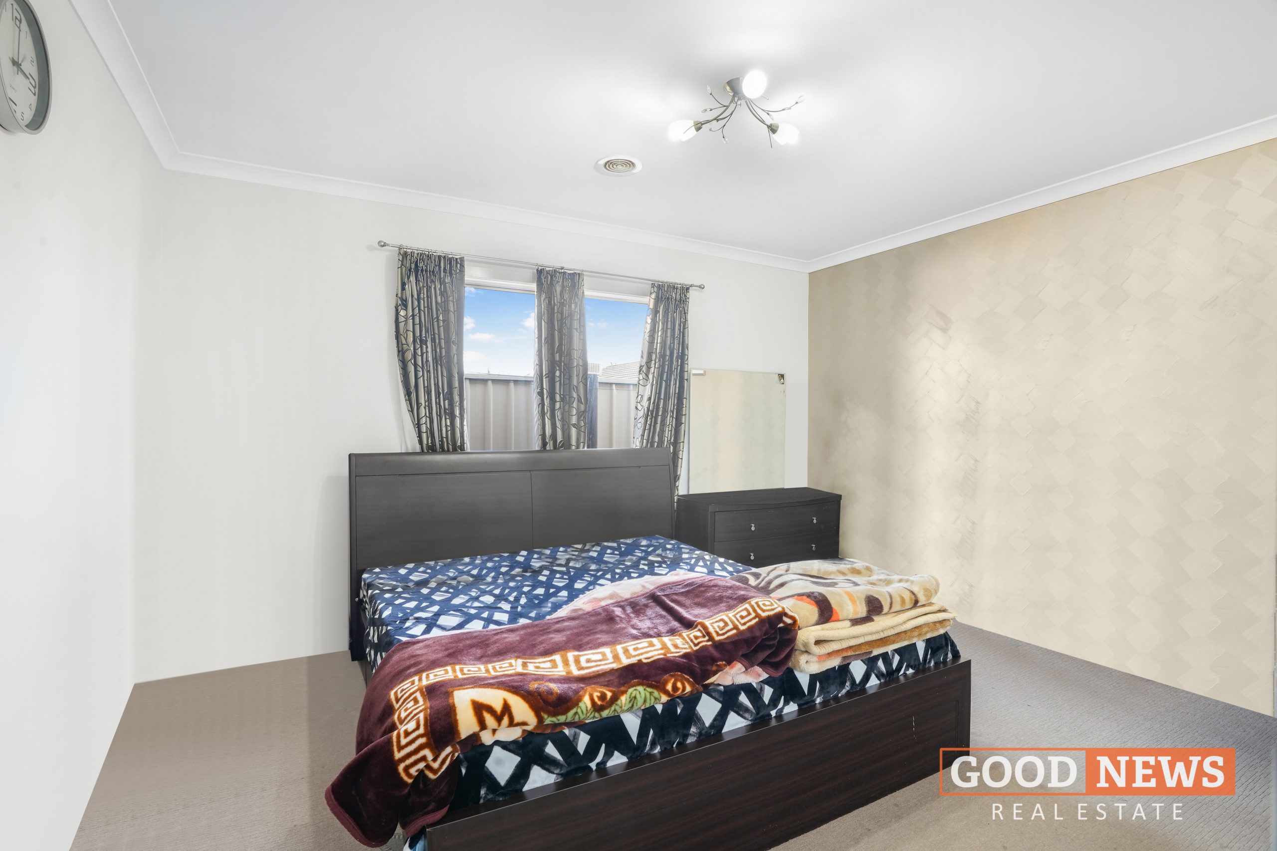 42 Clairview Road, DEER PARK, VIC 3023 AUS