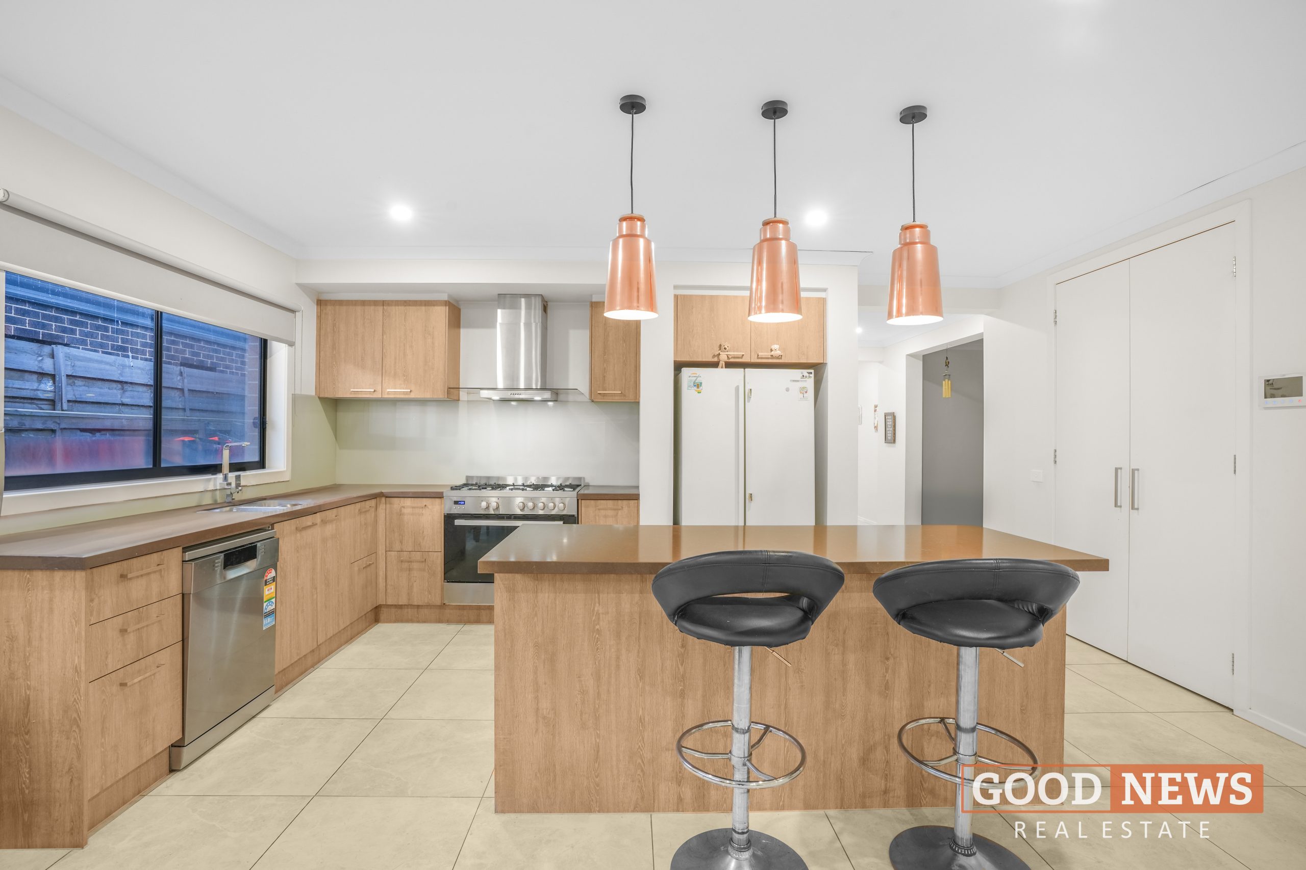 17 Goldeneye Circuit, WERRIBEE, VIC 3030 AUS