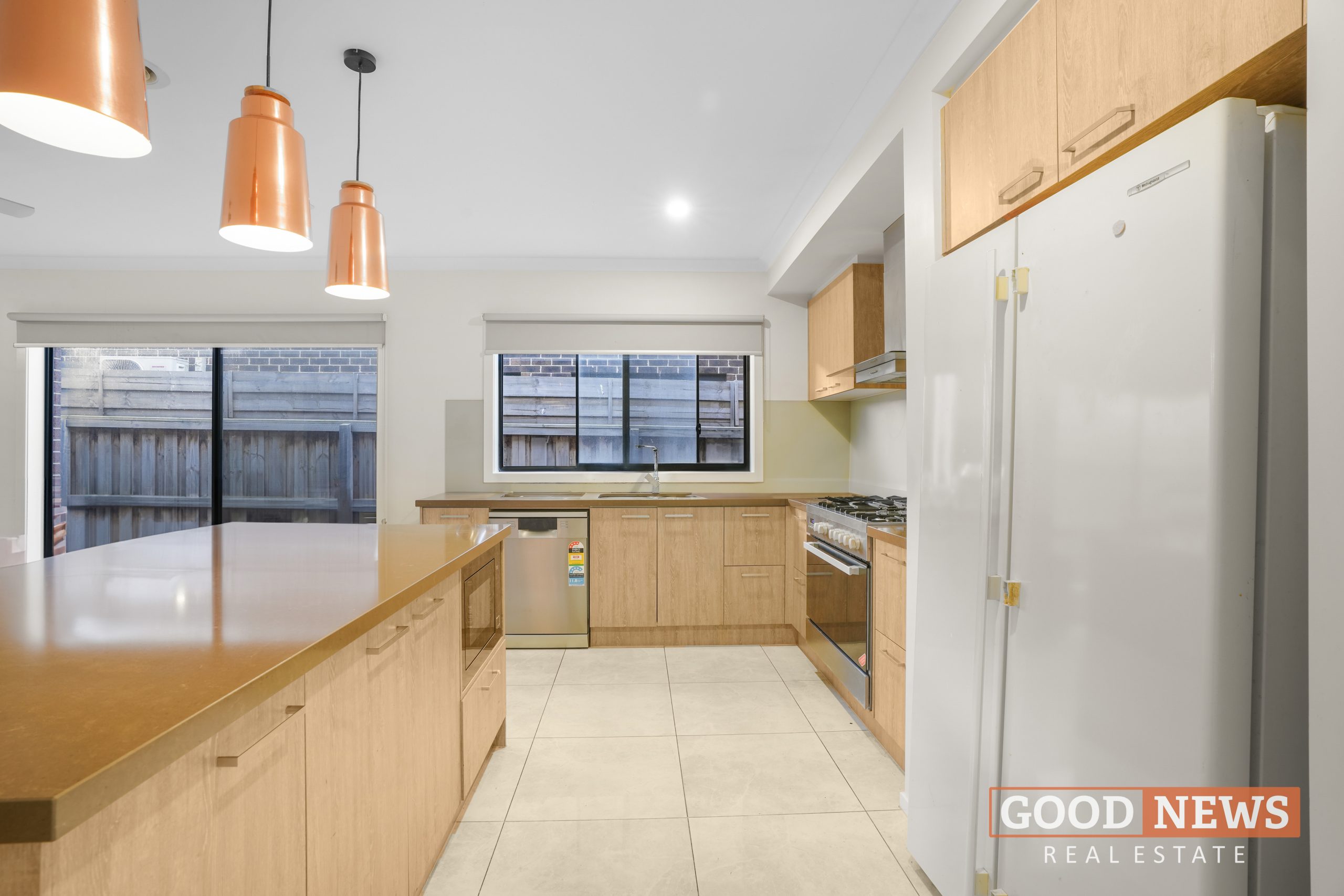 17 Goldeneye Circuit, WERRIBEE, VIC 3030 AUS